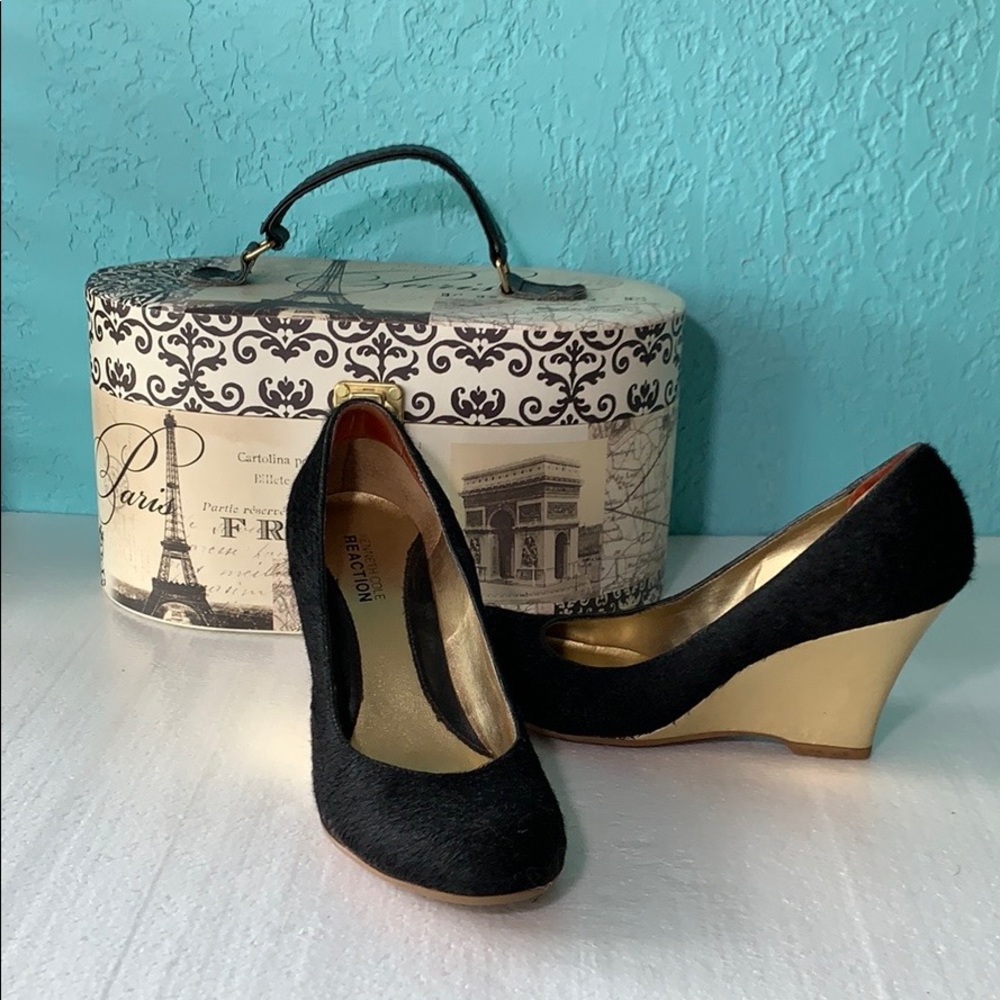 Kenneth Cole REACTION wedges